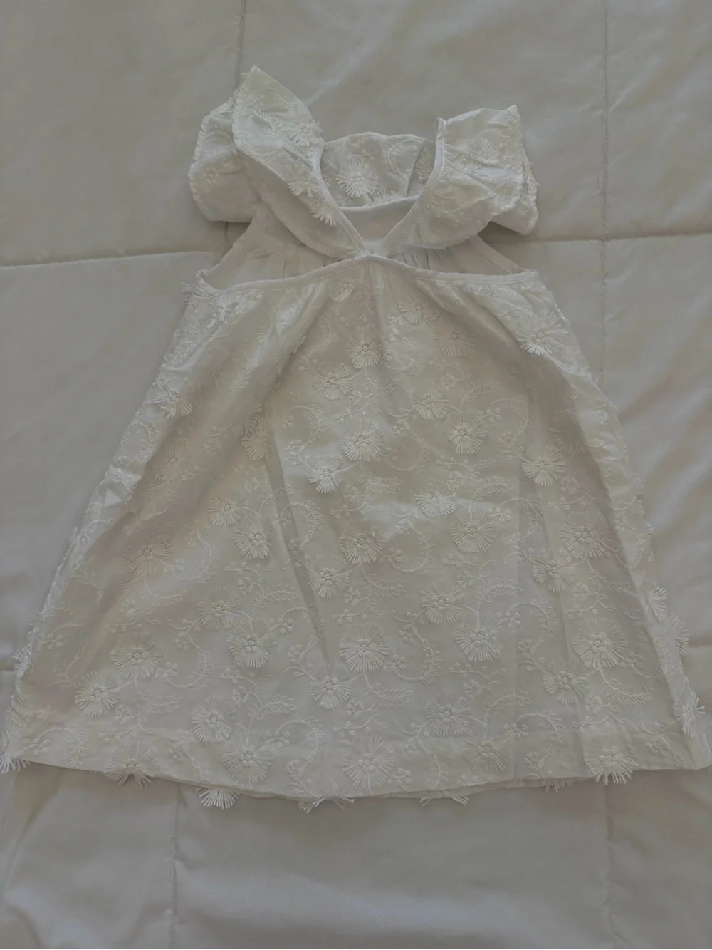 Zara White Floral Appliqué Ruffle Dress